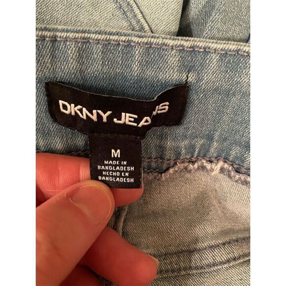 *3/$15 DKNY Women's Shorts Size M Blue Denim Casual Summer Stretch - Picture 9 of 10
